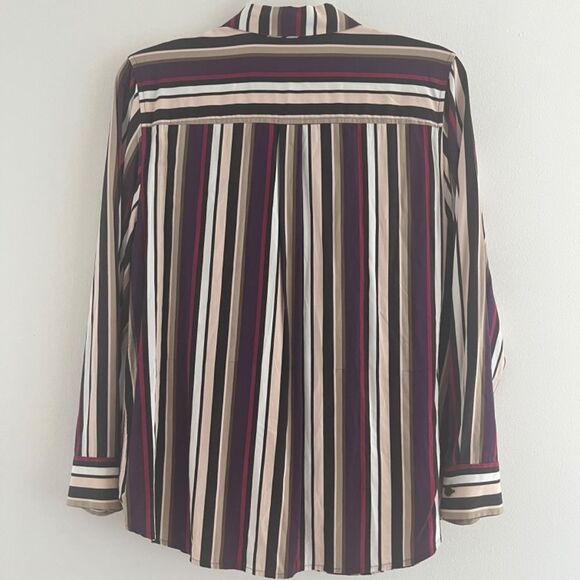 Chico’s Blouse Women Top Sz 2 long sleeve pockets Large button down Burgundy - Picture 3 of 12